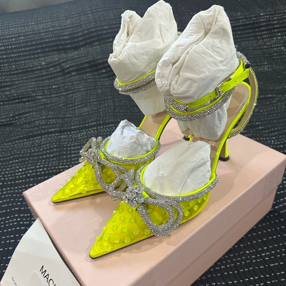 Mach & Mach Shoes - Picture 3 of 9